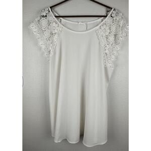 Trendy JS Women’s White Lace Sleeveless Top Floral Lacey Flowy Romantic Size 1X